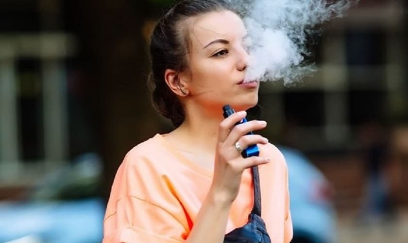 Nguyên nhân và cách khắc phục tụt nướu răng