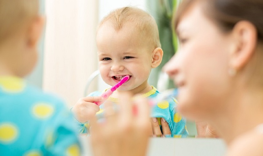 Vệ sinh răng miệng mỗi ngày cho trẻ Vệ sinh răng miệng mỗi ngày cho trẻ