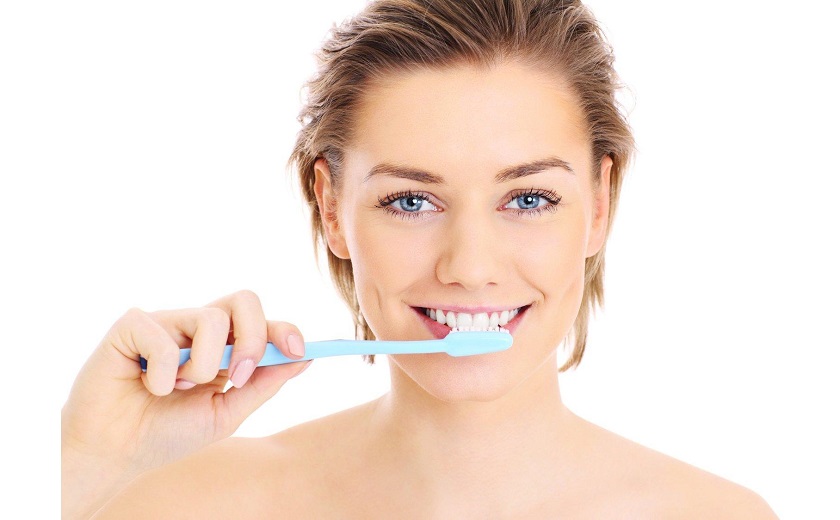 Không nên đánh răng quá nhiều lần một ngày