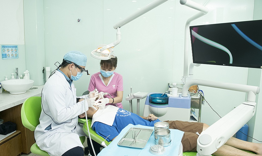 Điều trị tại nha khoa để chấm dứt hoàn toàn hôi miệng Điều trị tại nha khoa để chấm dứt hoàn toàn hôi miệng